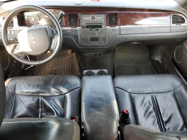 Фото 8 с аукциона – 2011 LINCOLN TOWN CAR E с VIN 2LNBL8EVXBX766126