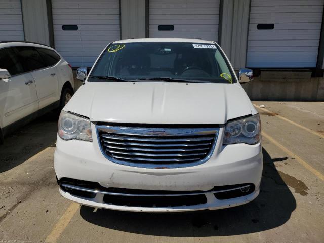 Photo 5 from auction – 2013 CHRYSLER TOWN & COU with VIN 2C4RC1GG5DR779706