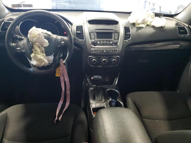 Photo 8 from auction – 2015 KIA SORENTO LX with VIN 5XYKT3A69FG596149