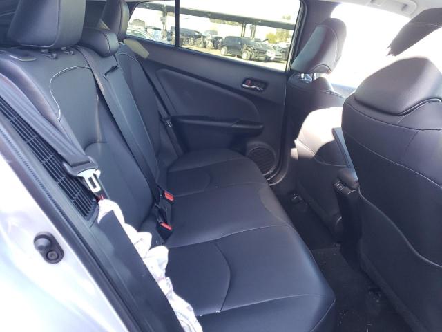 Photo 10 from auction – 2022 TOYOTA PRIUS PRIM with VIN JTDKAMFP6N3209914