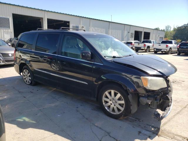 Photo 4 from auction – 2013 CHRYSLER TOWN & COU with VIN 2C4RC1BG8DR649944