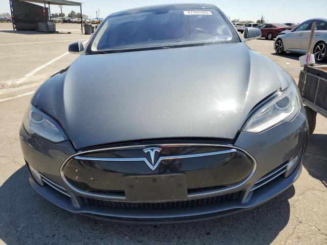 Photo 5 from auction – 2013 TESLA MODEL S with VIN 5YJSA1CN6DFP24916