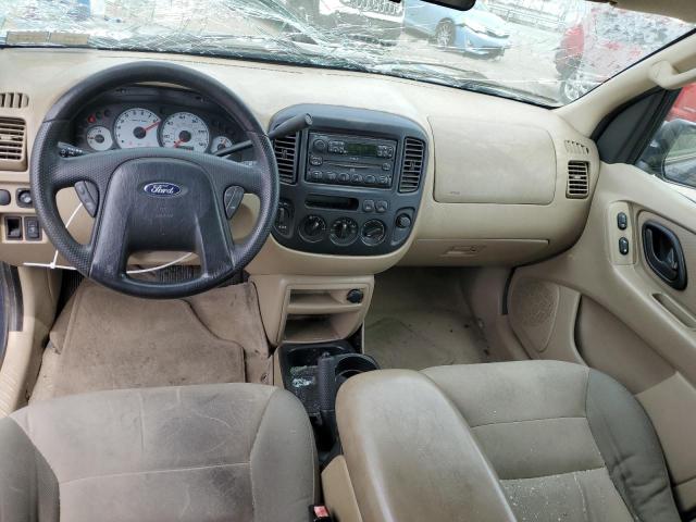 Photo 8 from auction – 2003 FORD ESCAPE XLS with VIN 1FMYU92103KC16405