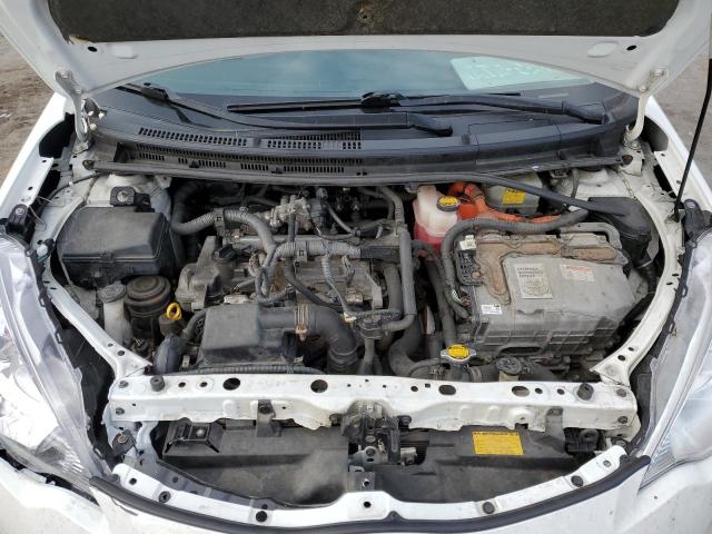 Photo 11 from auction – 2014 TOYOTA PRIUS C with VIN JTDKDTB37E1569953