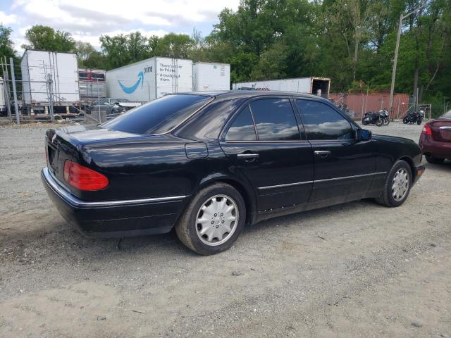 Photo 3 from auction – 1997 MERCEDES-BENZ E 320 with VIN WDBJF55F1VA411940