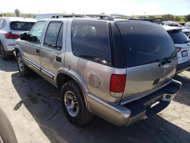 Photo 2 from auction – 2001 CHEVROLET BLAZER with VIN 1GNCS13W412208036
