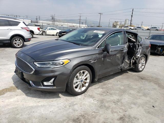 FORD FUSION TIT 2019 with VIN 3FA6P0SU5KR268766 - Photo from auction