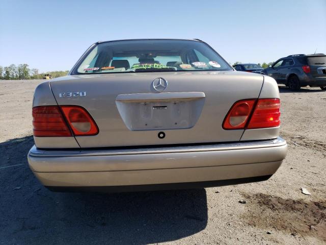 Photo 6 from auction – 1999 MERCEDES-BENZ E 320 with VIN WDBJF65H1XA879175