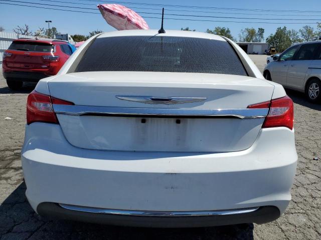 صورة رقم 6 من المزاد - 2014 CHRYSLER 200 LX مع VIN 1C3CCBAB7EN230746