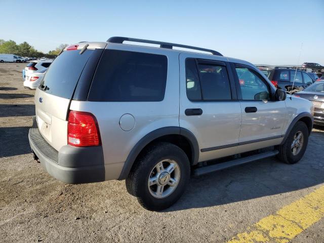 Photo 3 from auction – 2004 FORD EXPLORER X with VIN 1FMZU72K34UA39971