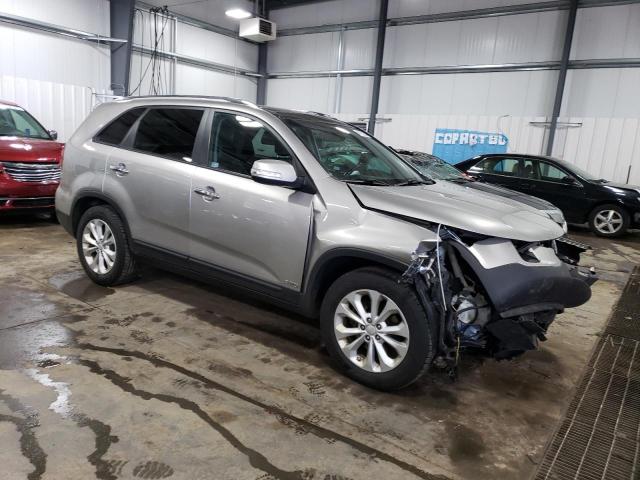 Photo 4 from auction – 2014 KIA SORENTO EX with VIN 5XYKUDA78EG548023