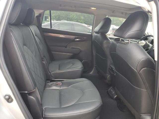 Photo 11 from auction – 2022 TOYOTA HIGHLANDER with VIN 5TDFZRAH9NS140027