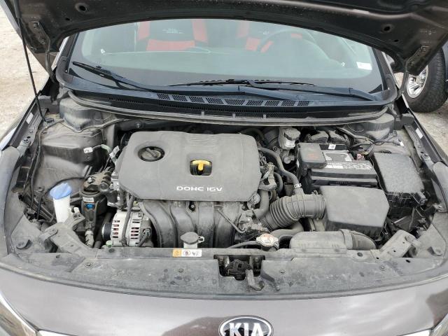 Photo 11 from auction – 2017 KIA FORTE LX with VIN 3KPFK4A71HE028674