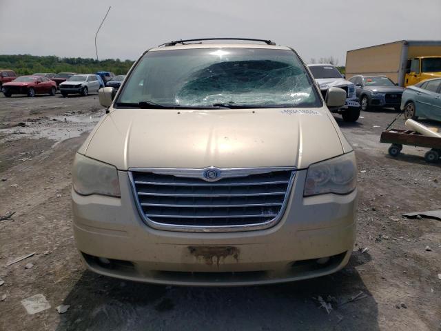 Photo 5 from auction – 2010 CHRYSLER TOWN & COU with VIN 2A4RR5D16AR376569