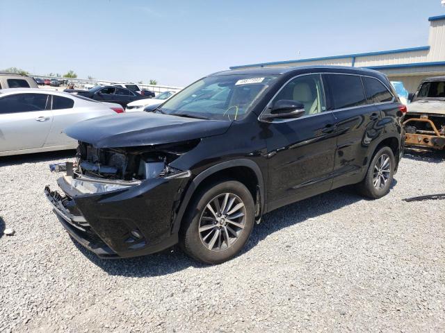 Photo 1 from auction – 2019 TOYOTA HIGHLANDER with VIN 5TDJZRFH1KS620061