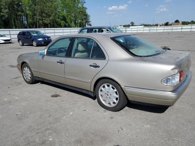 Photo 2 from auction – 1999 MERCEDES-BENZ E 320 with VIN WDBJF65HXXA857692