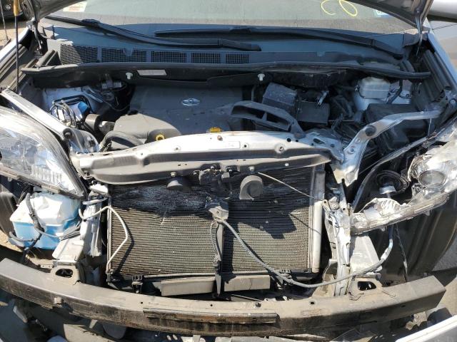 Photo 12 from auction – 2014 TOYOTA SIENNA XLE with VIN 5TDYK3DC9ES447773