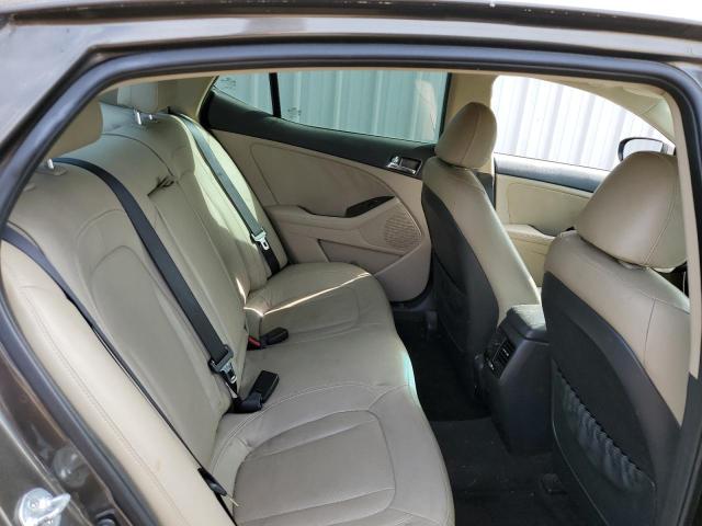 Photo 10 from auction – 2011 KIA OPTIMA with VIN KNAGN4A71B5109704
