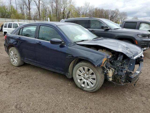 Foto 4 de la subasta – 2014 CHRYSLER 200 LX con VIN 1C3CCBAB1EN208449
