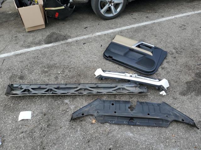 Photo 13 from auction – 2010 TOYOTA 4RUNNER SR with VIN JTEZU5JR8A5000642