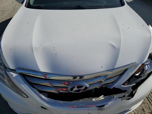 Photo 11 from auction – 2012 HYUNDAI SONATA SE with VIN 5NPEC4AB7CH425081
