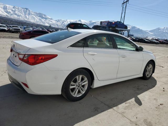 Photo 3 from auction – 2014 HYUNDAI SONATA GLS with VIN 5NPEB4AC3EH940075