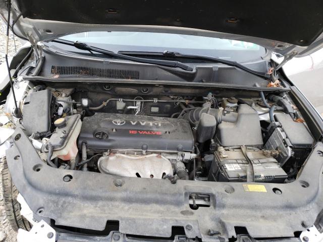 Photo 11 from auction – 2006 TOYOTA RAV4 with VIN JTMBD33V565003820