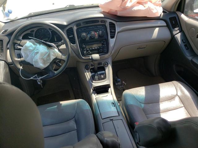 Photo 8 from auction – 2002 TOYOTA HIGHLANDER with VIN JTEGF21A720070173