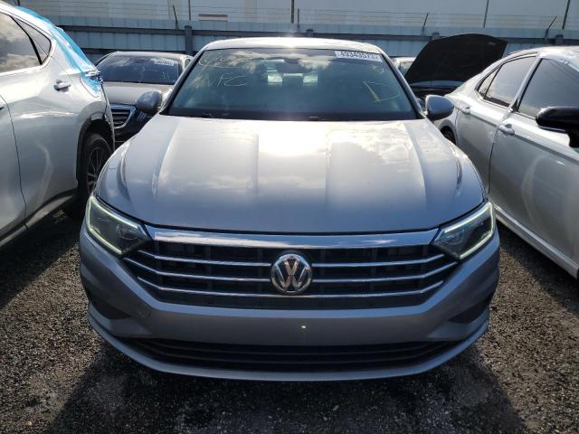 Photo 5 from auction – 2020 VOLKSWAGEN JETTA SEL with VIN 3VWEB7BU4LM065019