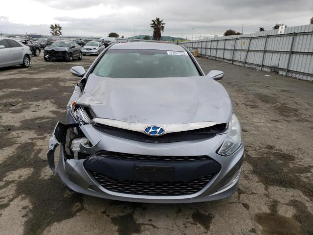 Photo 5 from auction – 2015 HYUNDAI SONATA HYB with VIN KMHEC4A47FA123539