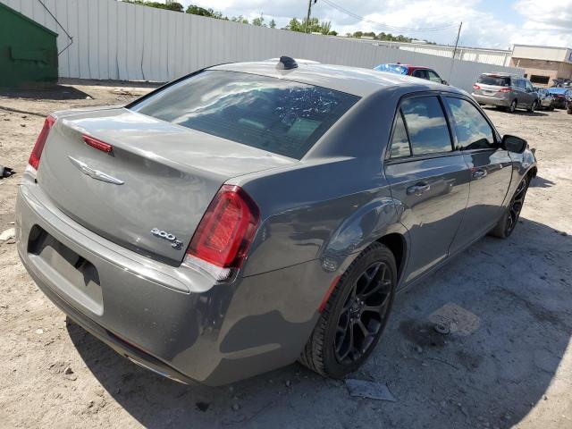 Photo 3 from auction – 2019 CHRYSLER 300 S with VIN 2C3CCABG1KH516732