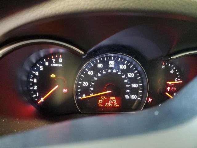 Photo 9 from auction – 2014 KIA SORENTO LX with VIN 5XYKTCA61EG535425