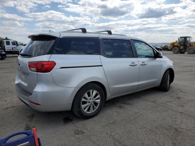 Photo 3 from auction – 2016 KIA SEDONA LX with VIN KNDMB5C13G6174231