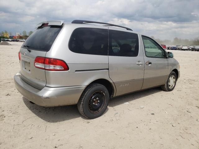 Photo 3 from auction – 2002 TOYOTA SIENNA LE with VIN 4T3ZF13C32U443260