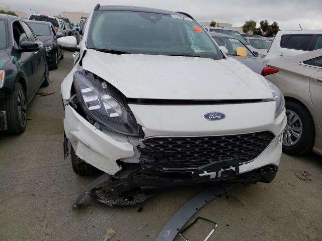 Photo 5 from auction – 2020 FORD ESCAPE TIT with VIN 1FMCU9J90LUB06332