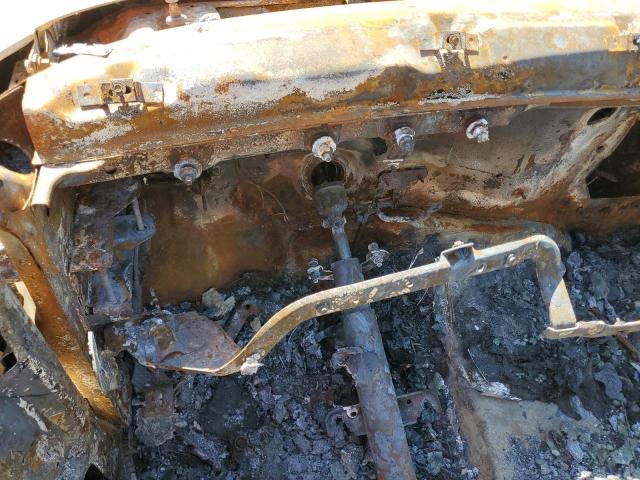 Photo 9 from auction – 2003 GMC SONOMA with VIN 1GTCS19X138280093