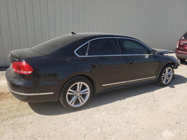 Photo 3 from auction – 2015 VOLKSWAGEN PASSAT SE with VIN 1VWBS7A33FC067698