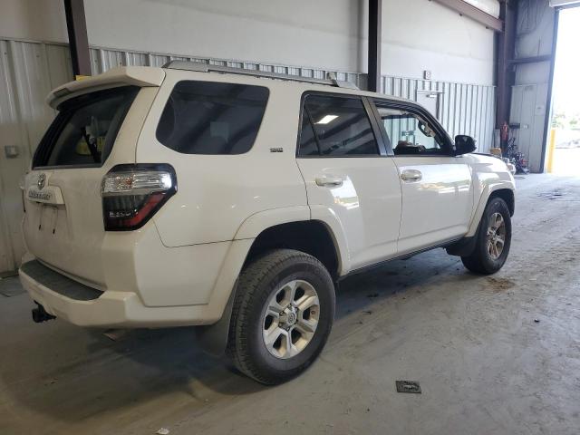 Photo 3 from auction – 2015 TOYOTA 4RUNNER SR with VIN JTEZU5JR6F5108362