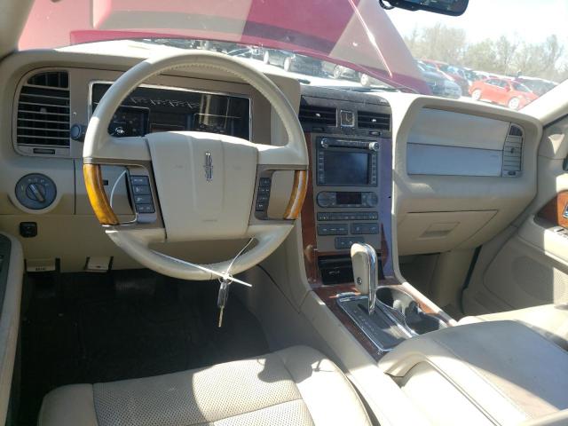 Photo 8 from auction – 2013 LINCOLN NAVIGATOR with VIN 5LMJJ2J50DEL07127