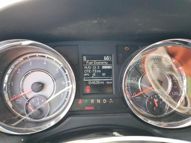 Photo 9 from auction – 2016 CHRYSLER TOWN & COU with VIN 2C4RC1BGXGR186483