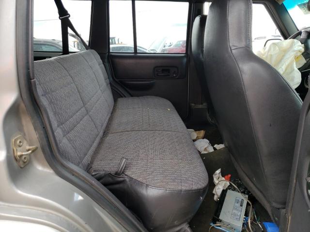 Фото 10 с аукциона – 2000 JEEP CHEROKEE S с VIN 1J4FF48S7YL232783
