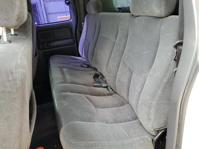 Photo 10 from auction – 2005 CHEVROLET SILVERADO with VIN 1GCEC19XX5Z175278