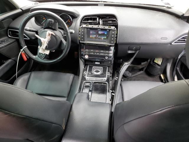 Photo 8 from auction – 2018 JAGUAR XE with VIN SAJAR4FX6JCP23181