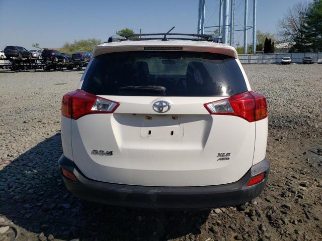 Photo 6 from auction – 2015 TOYOTA RAV4 XLE with VIN JTMRFREV7FJ019310