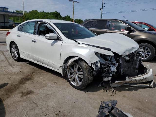 Photo 4 from auction – 2017 NISSAN ALTIMA 3.5 with VIN 1N4BL3AP1HC215691