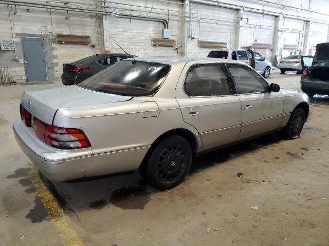 Photo 3 from auction – 1992 LEXUS LS 400 with VIN JT8UF11E7N0137281