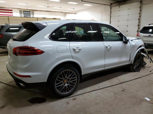 Photo 3 from auction – 2017 PORSCHE CAYENNE with VIN WP1AA2A20HKA84400
