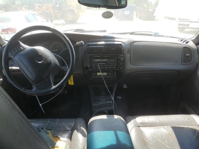 Photo 8 from auction – 2000 MERCURY MOUNTAINEE with VIN 4M2ZU66P7YUJ04079