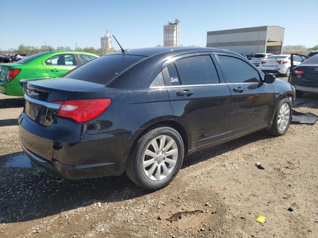 Photo 3 from auction – 2012 CHRYSLER 200 TOURIN with VIN 1C3CCBBB6CN299892