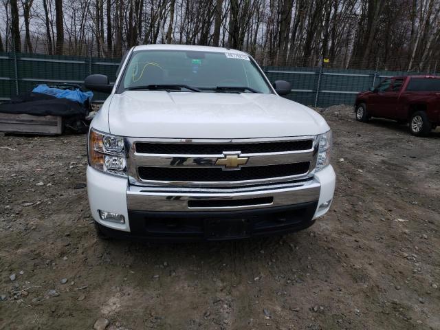 Photo 5 from auction – 2011 CHEVROLET SILVERADO with VIN 1GCRKSE38BZ380266